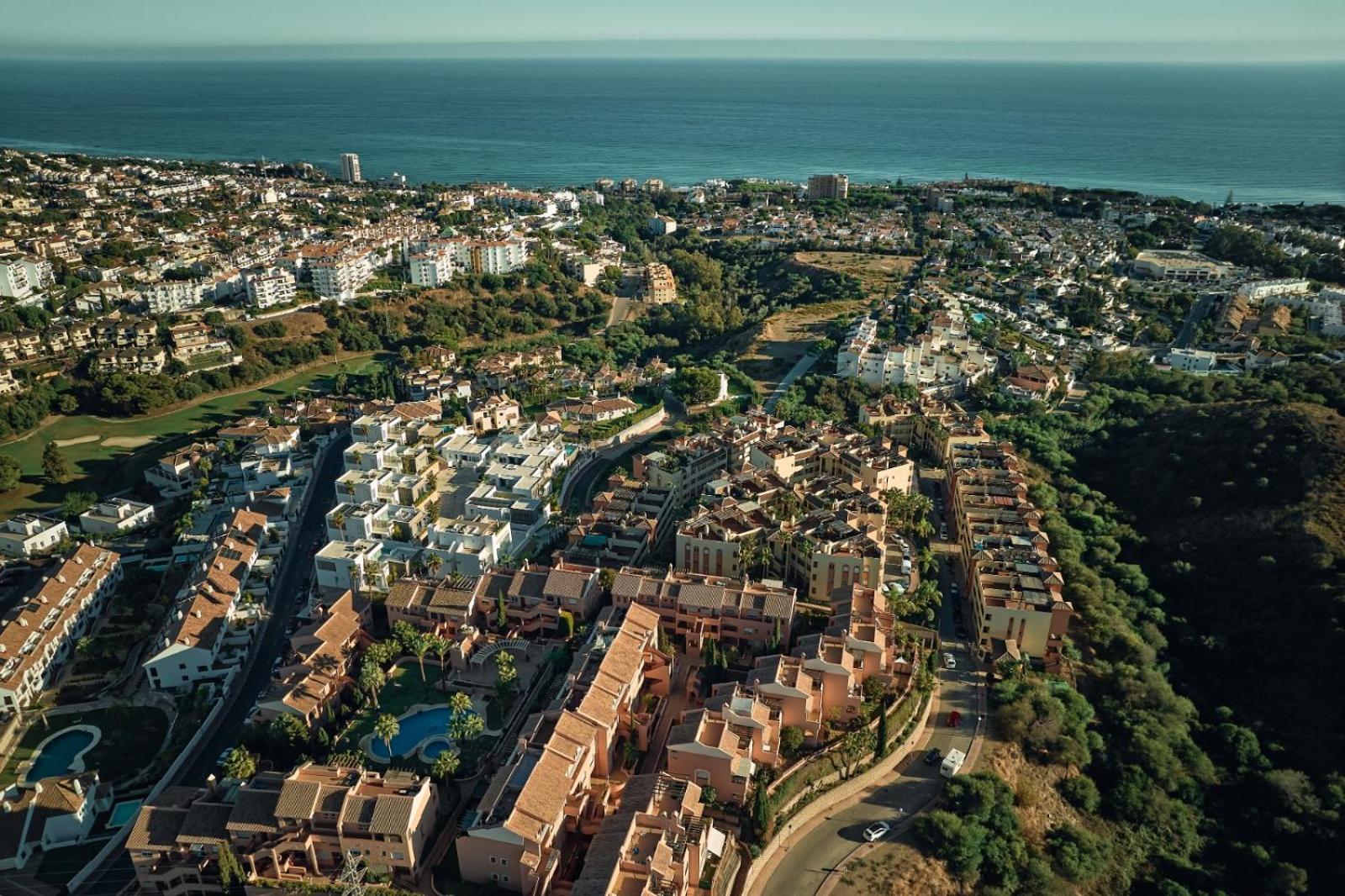 Cozy Penthouse Riviera Del Sol Apartment Малага Екстериор снимка