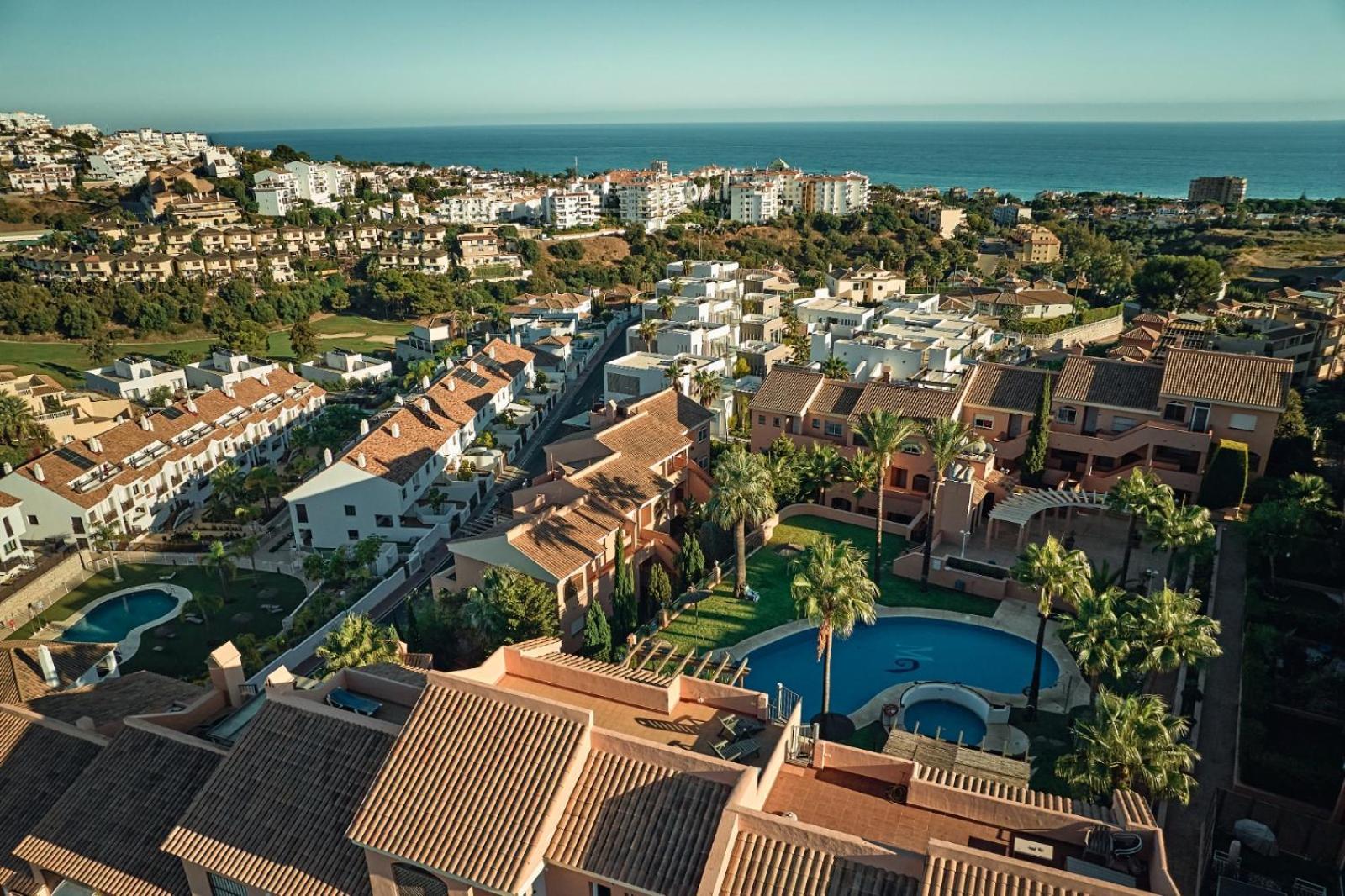 Cozy Penthouse Riviera Del Sol Apartment Малага Екстериор снимка
